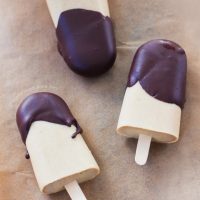 Chocolate Peanut Butter Cup Pops – 6 Ingredients