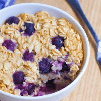 Blueberry Baked Oatmeal Mug Cake