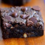 chocolate chip brownie bars
