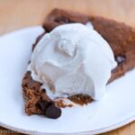 Flourless Brownie Pie
