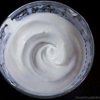 Healthy Vegan Marshmallow Fluff &ndash; 2 Ingredients