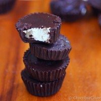 Cheesecake Stuffed Chocolate Cups