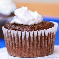 Peppermint Hot Chocolate Cupcakes