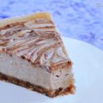 Raw Cinnamon Swirl Cheesecake