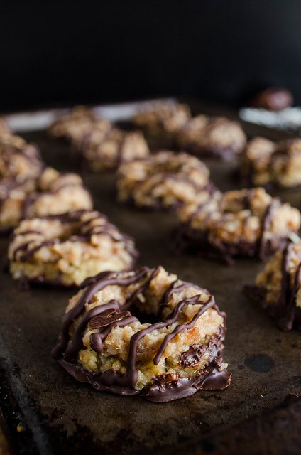 Healthy Copycat Samoas Girl Scout Cookies | Chocolate-Covered Katie ...