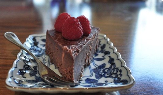 vegan fudge cake