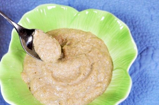 banana in a bowl