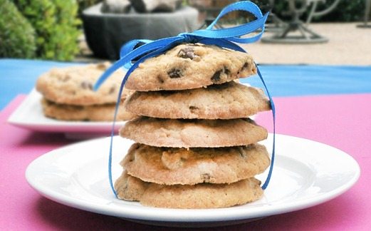 healthy chocolate chip cookies! https://chocolatecoveredkatie.com/
