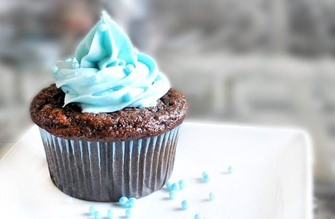 blue frosting cupcake