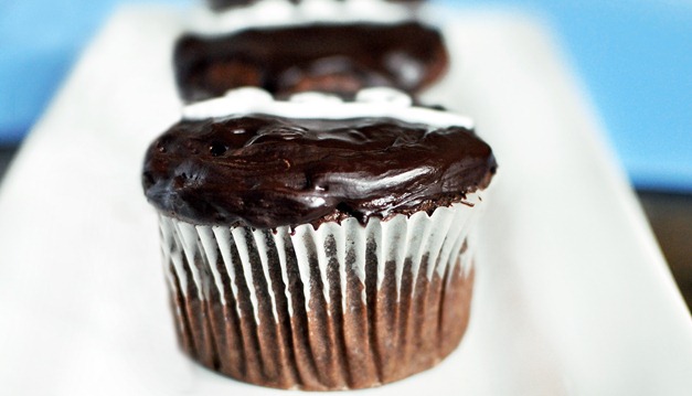 homemade hostess cupcakes