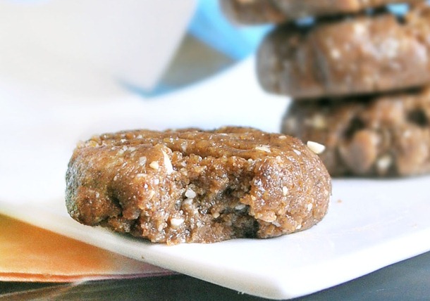 Peanut Butter Cookies – Baked In A Muffin Tin! - Chocolate Covered Katie