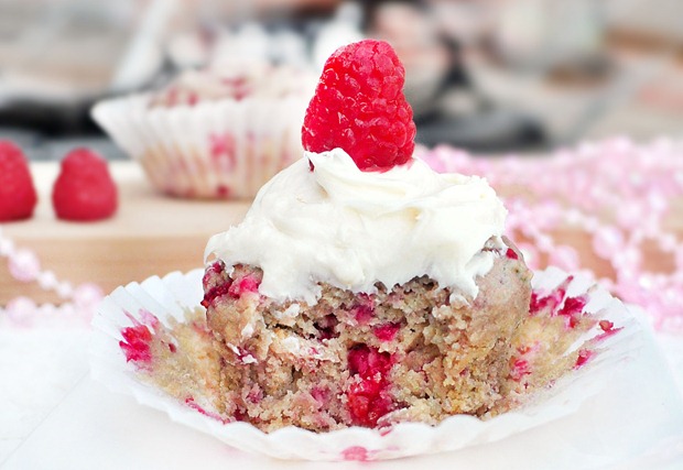 vegan raspberry muffin