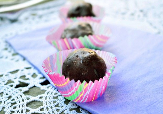 chocolate banana bon bons