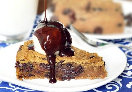 chocolate-chip-cookie-pie