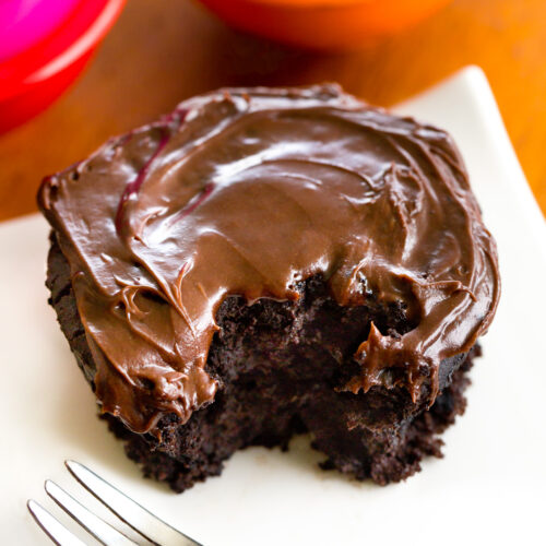 One Bowl Chocolate Cake - Simple Living. Creative Learning