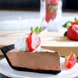 Chocolate Strawberry Pie