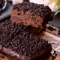 Healthy Chocolate Cake With A Secret Ingredient Cauliflower