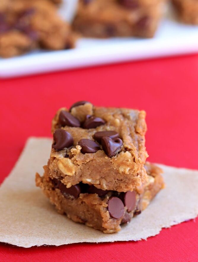 Nutella Chocolate Chip Blondies - Chocolate Covered Katie