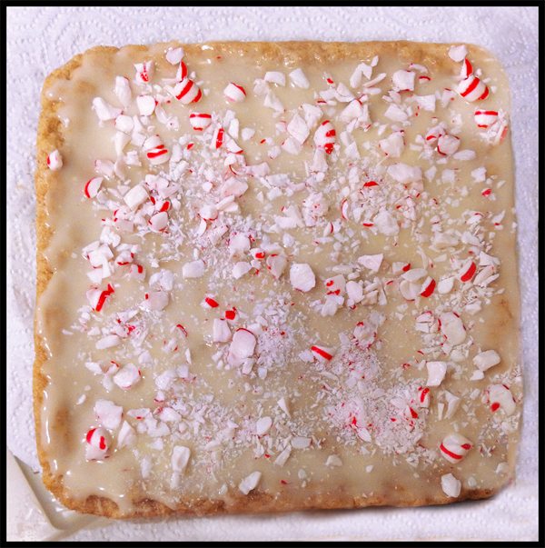 Peppermint Sugar Cookie Bars - 1 cup flour, 1/2 tsp baking powder, 1/4 tsp salt, 1 tsp vanilla, 1/2 cup... Full recipe: https://chocolatecoveredkatie.com/2015/12/10/peppermint-sugar-cookie-bars/ @choccoveredkt