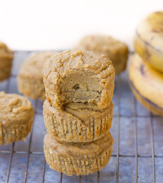 Simple vegan flourless muffins, less than 120 calories each… And so easy to make in the blender! @choccoveredkt https://chocolatecoveredkatie.com/