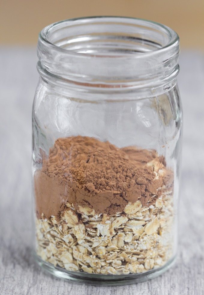 Brownie Batter Chocolate Overnight Oats