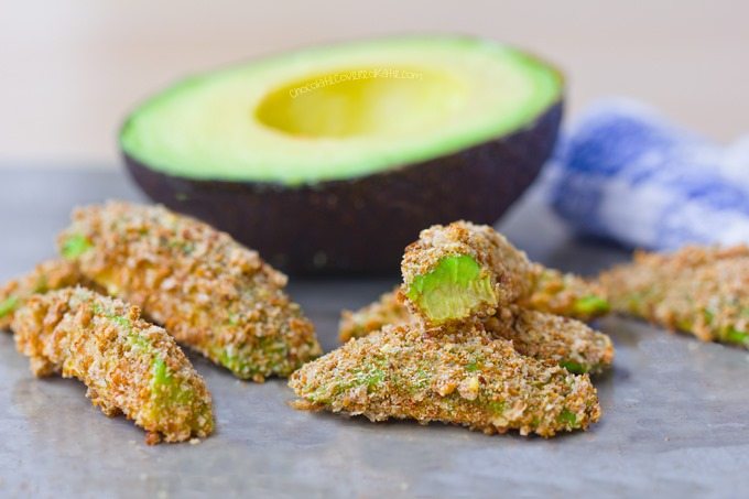 Crispy Baked Avocado Fries – 5 ingredients, & SO addictive! … Next time, double the recipe: 2 avocados, 1/4 tsp garlic powder, 1/8 tsp salt, 1/2 cup... Full recipe >> https://chocolatecoveredkatie.com @choccoveredkt