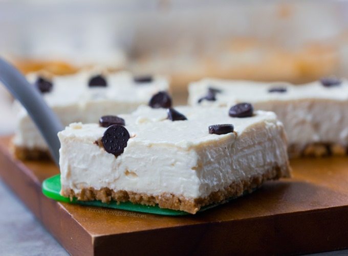 Vegan Cheesecake Bars