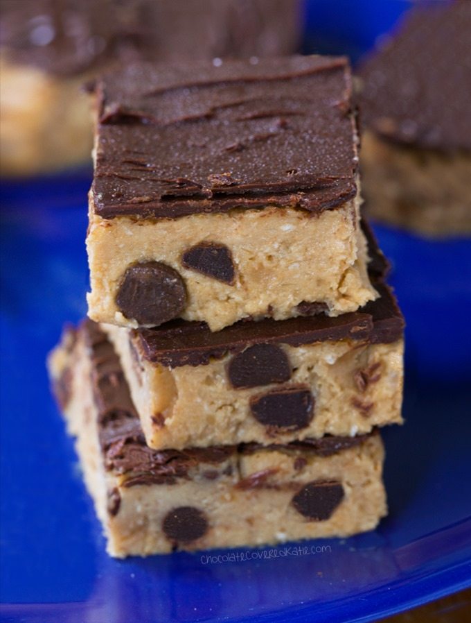 Unbaked Cookie Dough Bars - Ingredients: 1 1/2 cups rolled oats, 1/2 cup chocolate chips, 2 tsp vanilla, 2 1/2 cups... Full recipe: https://chocolatecoveredkatie.com @choccoveredkt 