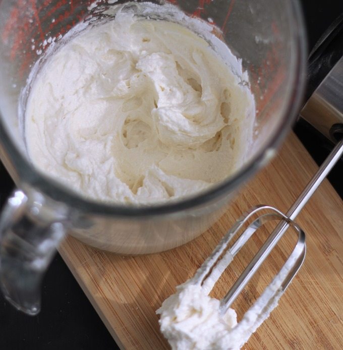 vegan cream cheese frosting