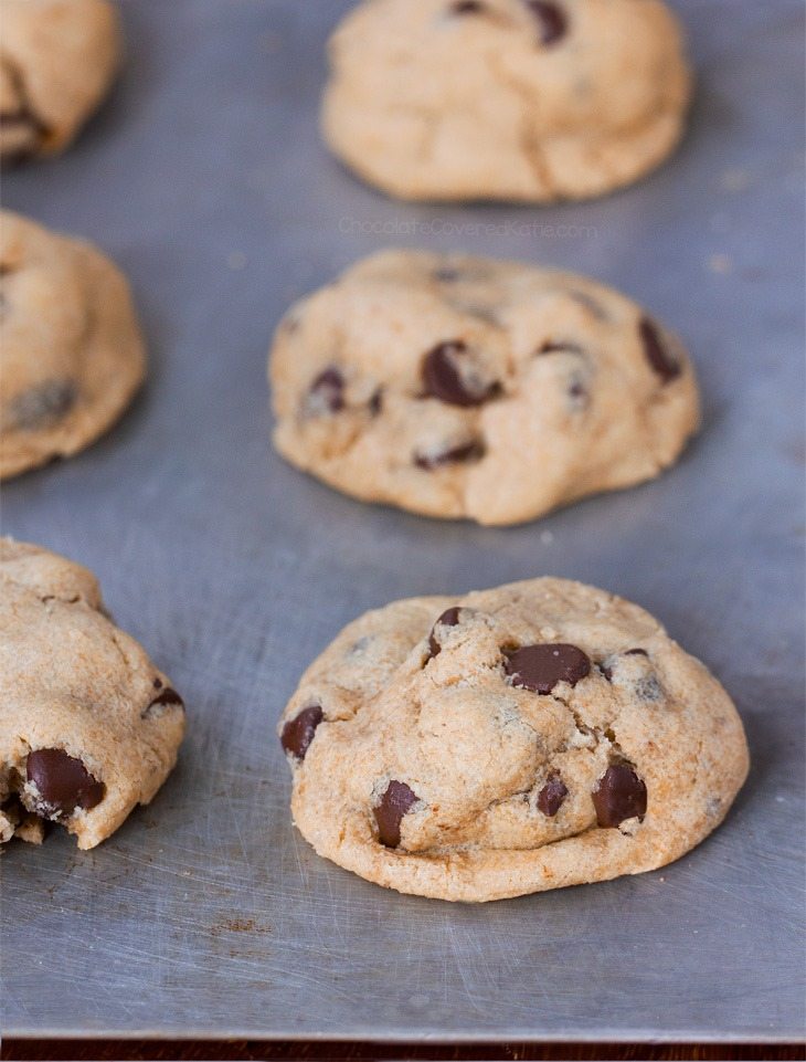 vegan chocolate chip cookies