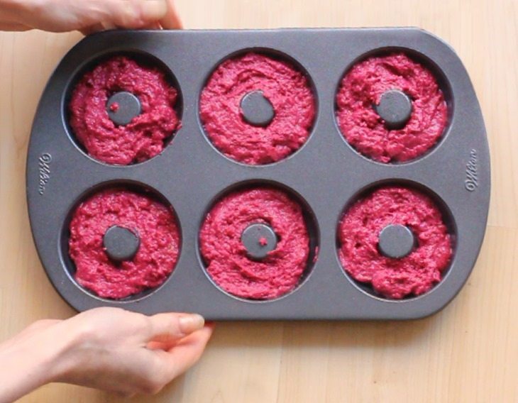 donut baked recipes Sugar Free! Velvet Donutsâ€“Refined Red