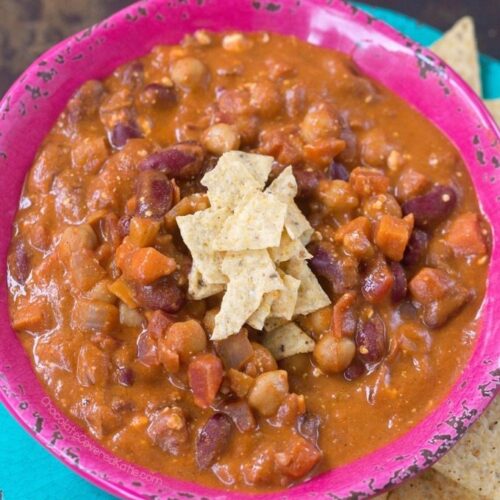 Buffalo Chickpea Chili - Chocolate Covered Katie