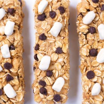 Chewy S’mores Granola Bars
