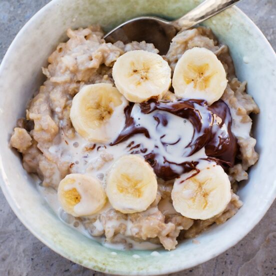 Banana Oatmeal Recipe - A Super Healthy Breakfast!