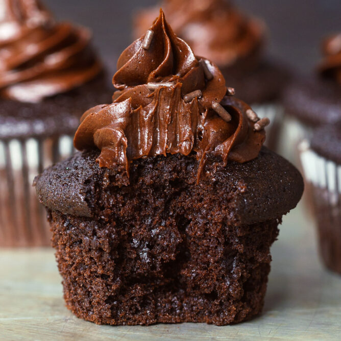 Vegan Cake - 5 Easy Flavors! and NO flax eggs!