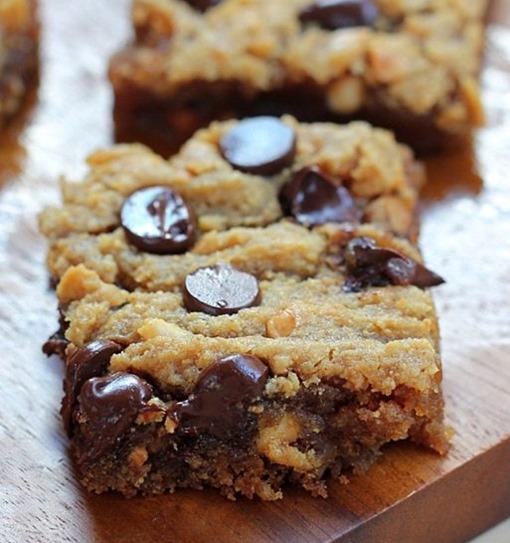 chocolate chip peanut butter bars