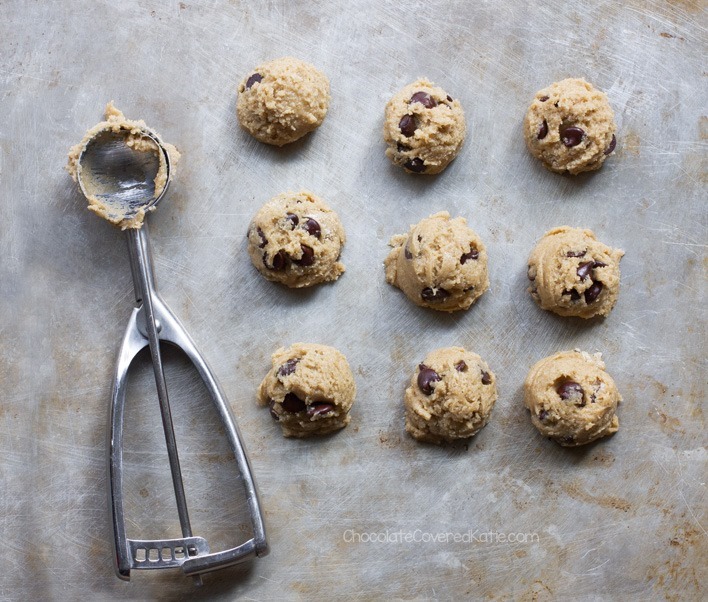 chocolate chip cookies