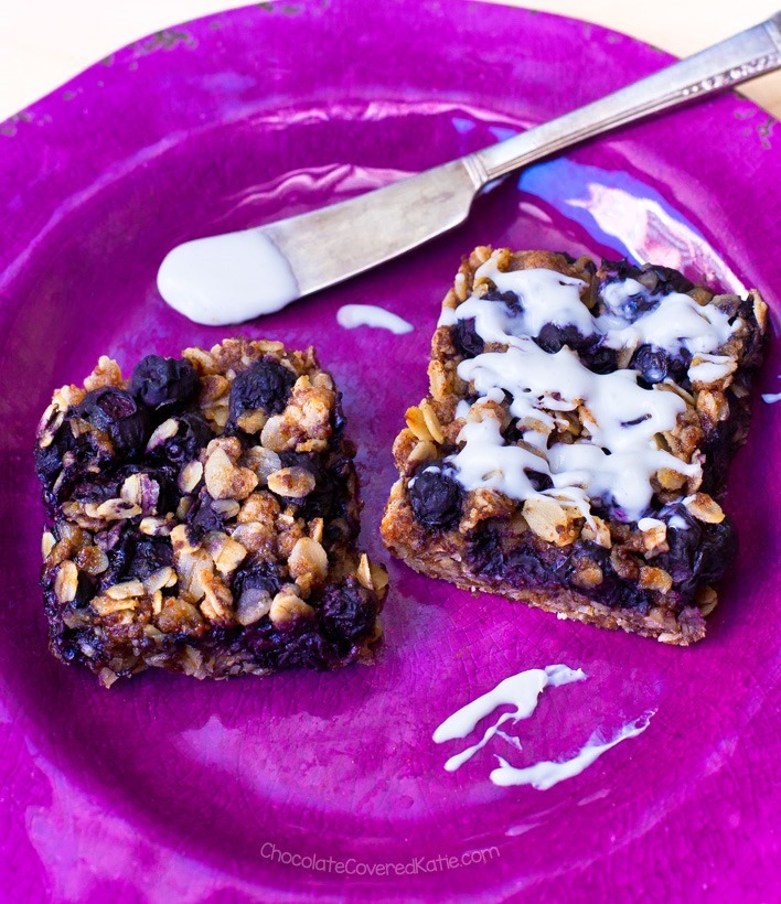 Homemade Blueberry Oatmeal Bars!