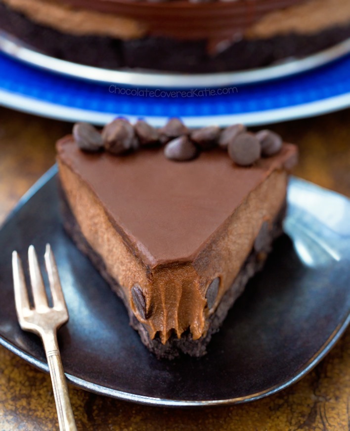 Raw Chocolate Cheesecake Recipe (Vegan, Paleo)
