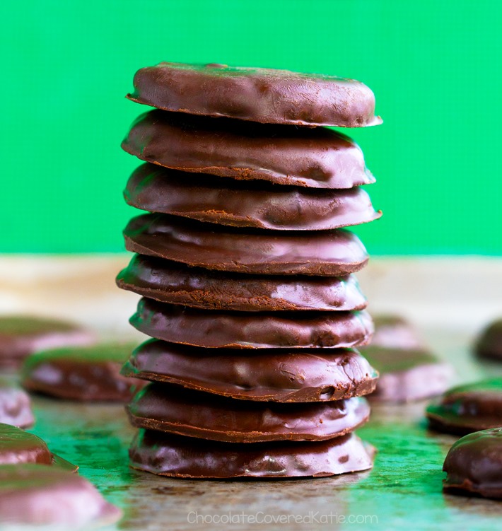 Easy Homemade Keto Thin Mints (Low Carb Recipe)