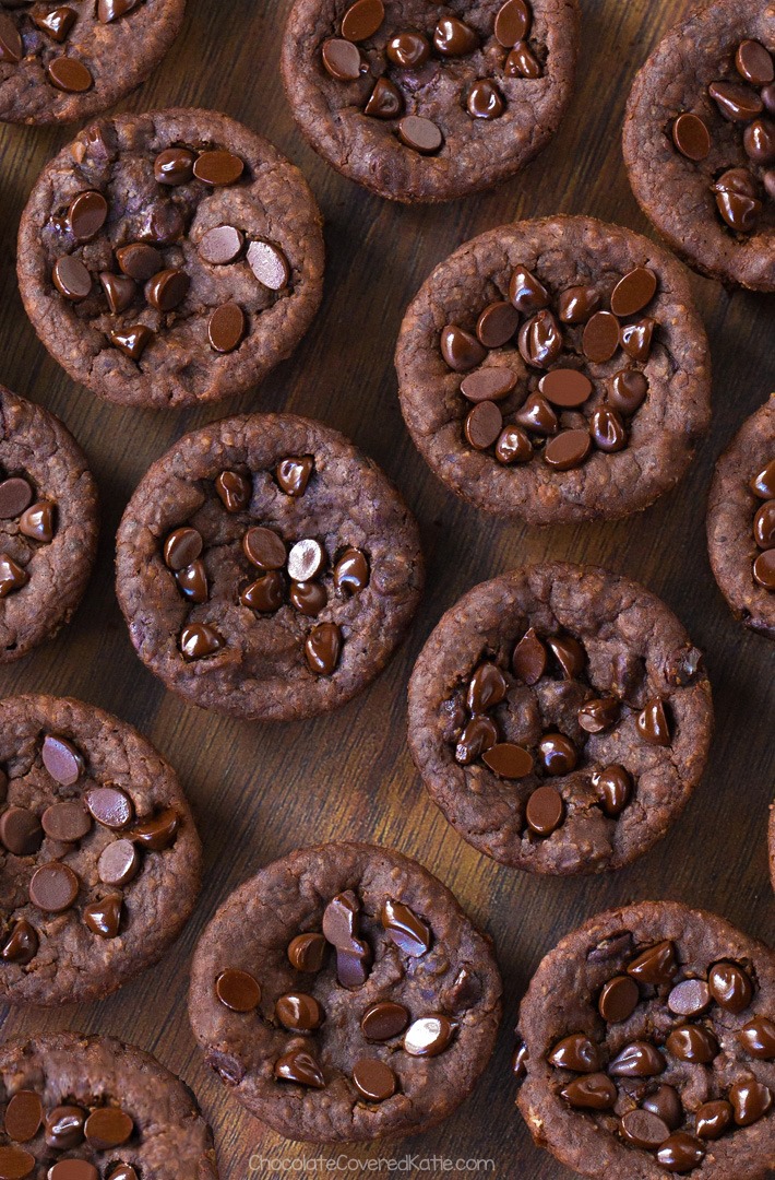 Chocolate Black Bean Brownie Bites