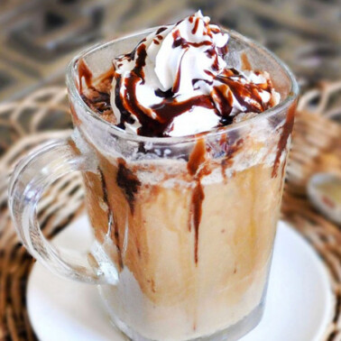 5 Ingredient Easy Homemade Frappuccino Recipe