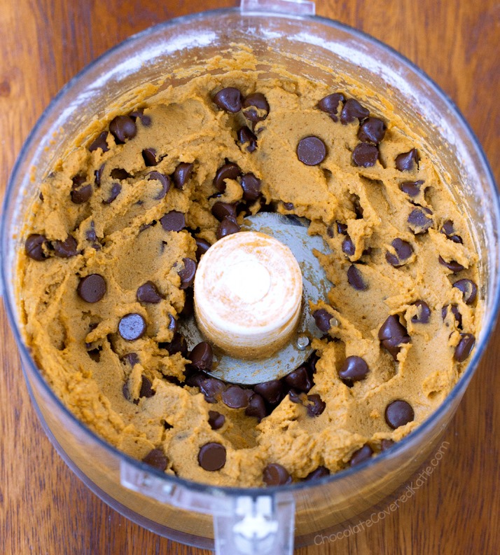 Secretly Healthy Pumpkin Cookie Dough Dip