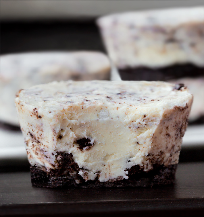 Easy Oreo Cheesecake Cups