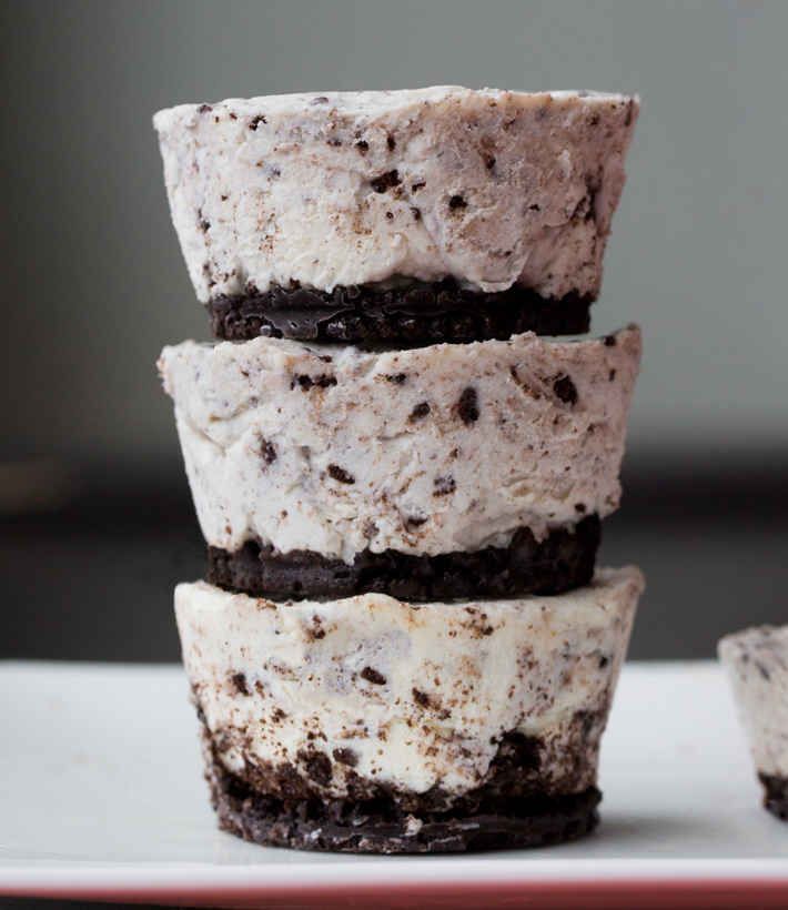 Frozen Oreo Fat Bombs