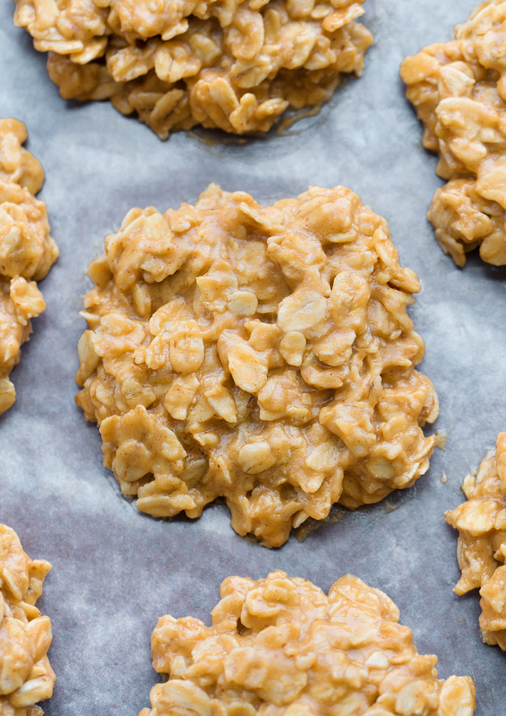 Peanut Butter No Bake Cookies - Just 4 Ingredients!