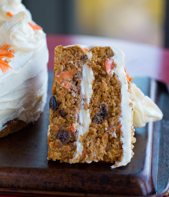 Super Easy Easter Vegan Carrot Cake