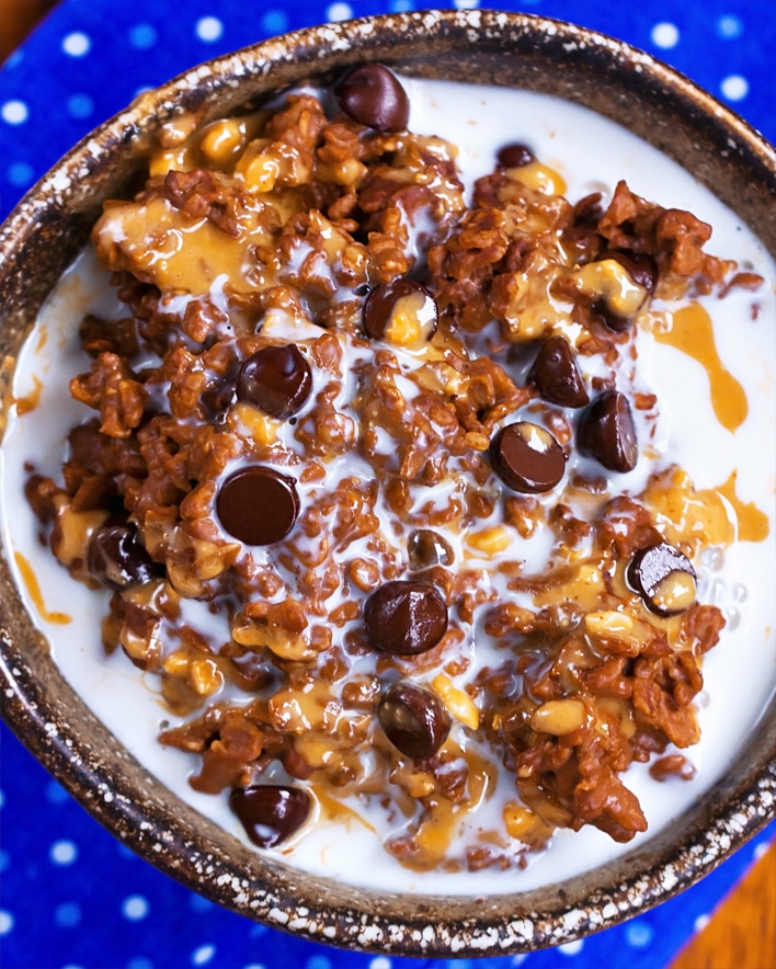 Chocolate Peanut Butter Oatmeal Bowls