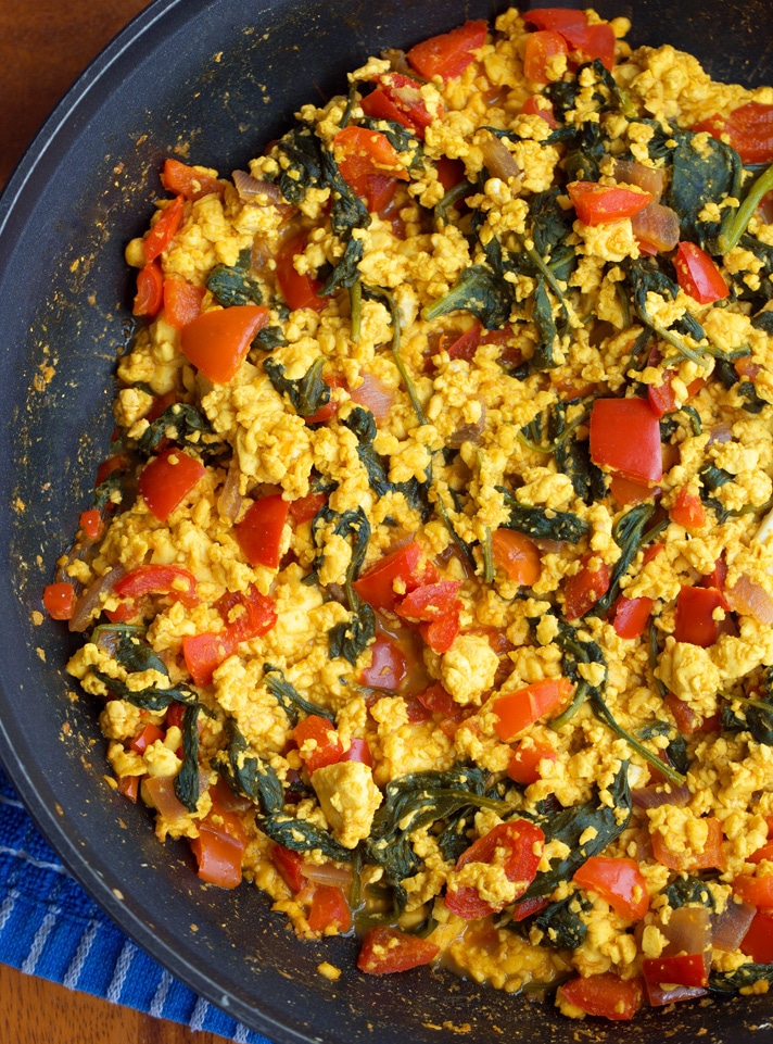 Recette facile de brouillage de tofu végétalien