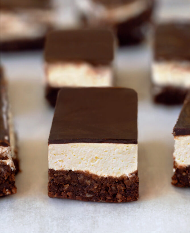 Keto Cream Cheese Brownie Bars Chocolate Covered Katie